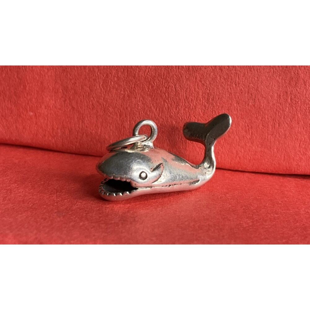 Vintage Sterling Silver Whale Charm Pendant Ocean Sea Life Theme